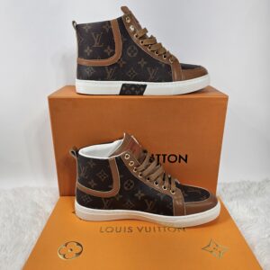 Boots Fashionable and Comfortable