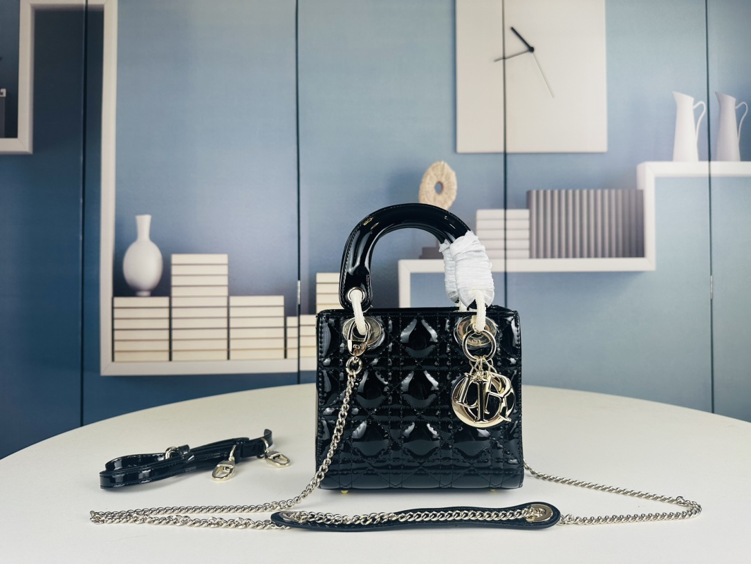 Small patent leather with Silk Scarf - Image 7